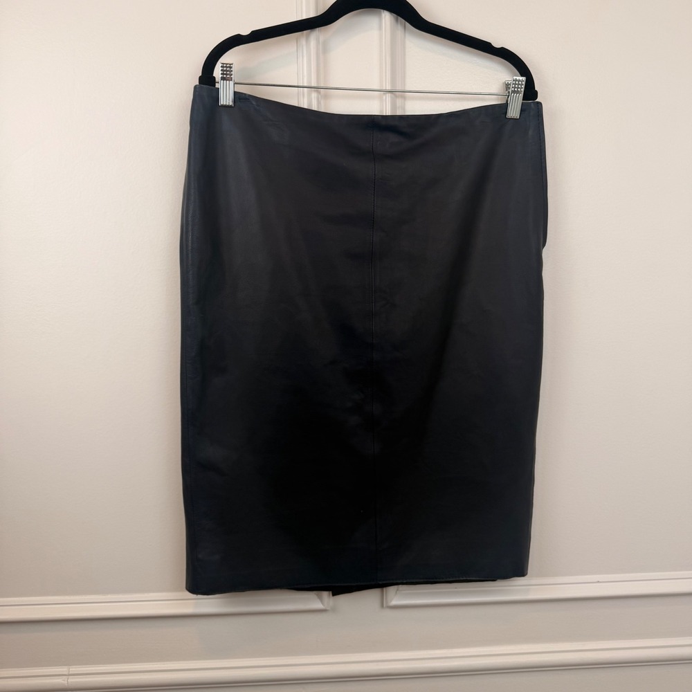 Zara Woman Studio Navy Blue Genuine Leather Pencil Skirt 5479/251/401 Large